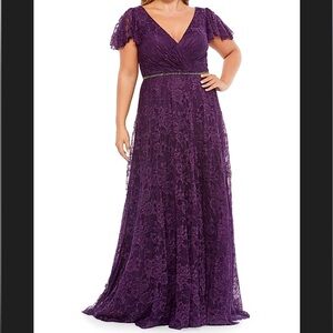 Mac Duggal Plus Embellished Lace Gown Size 22W Mother Of Bride Flutter Sleeve